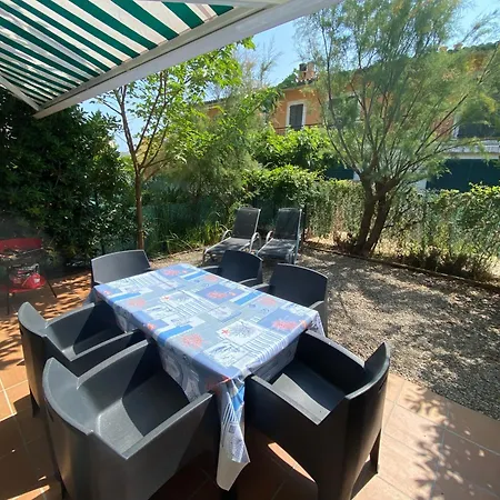 Hébergement de vacances Daro 3d 39 Mas Pinell *